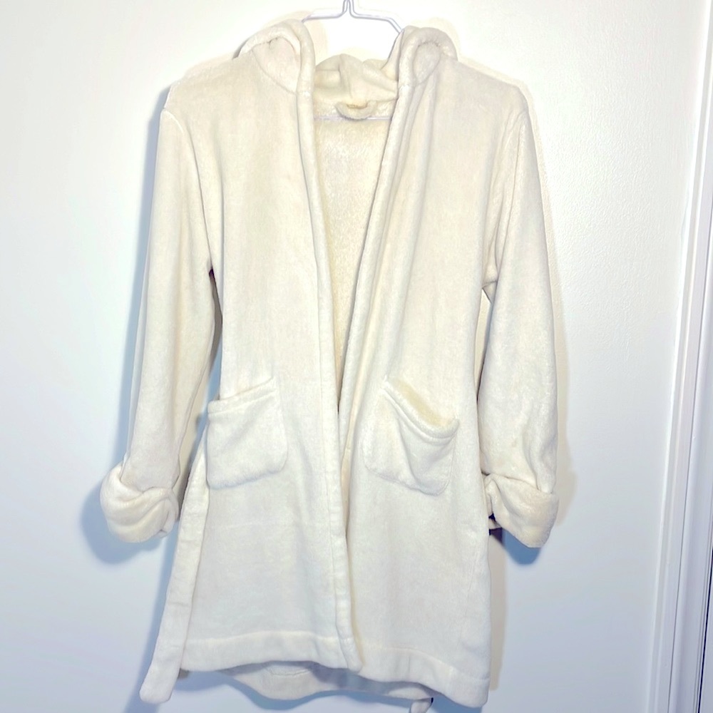 Gap Girls Fuzzy Robe - Picture 3 of 5